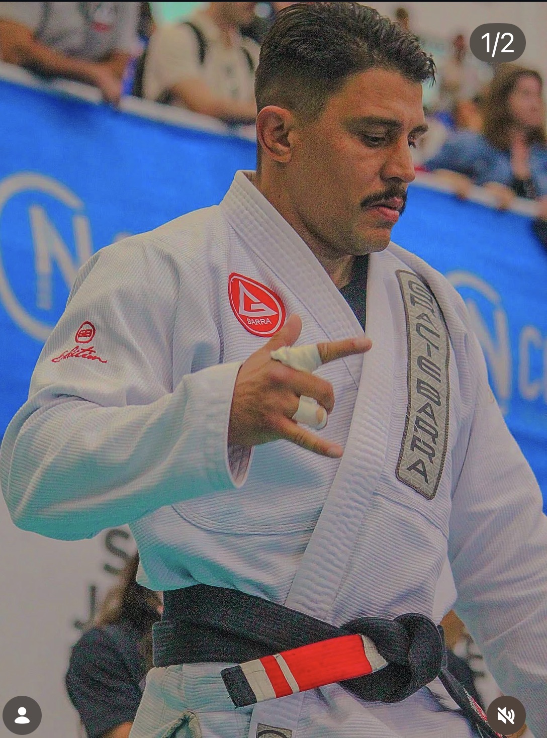 Retrato do professor Felipe "Samurai"